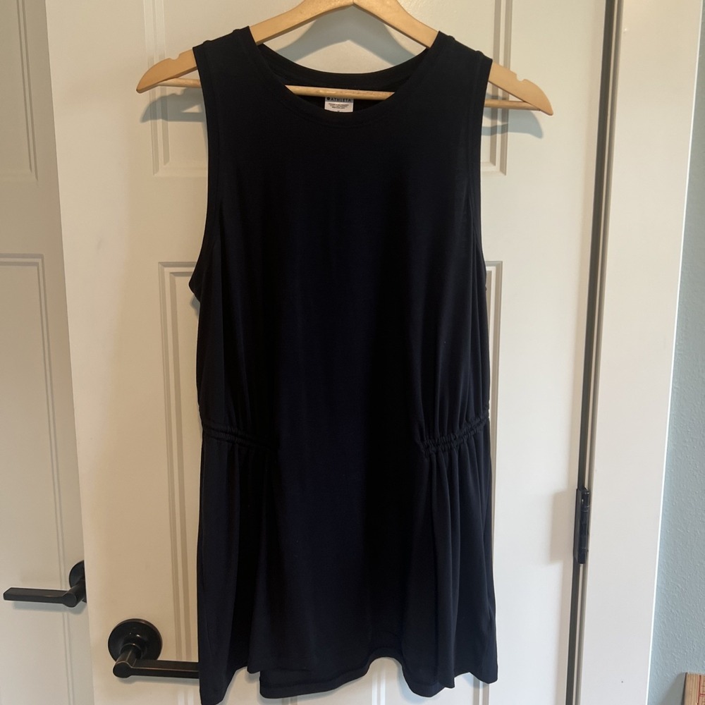 ATHLETA Sz M Air‎ Out Cinch Tank Top Black Crew Neck Stretch Pullover